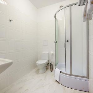 Chambre Standarde Lit King-Size